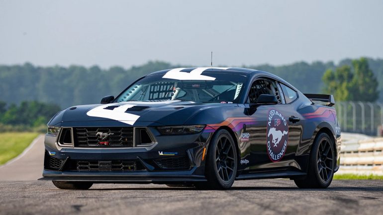 Ford Mustang Dark Horse R Revealed Introducing a New Era in Mustang Motorsport