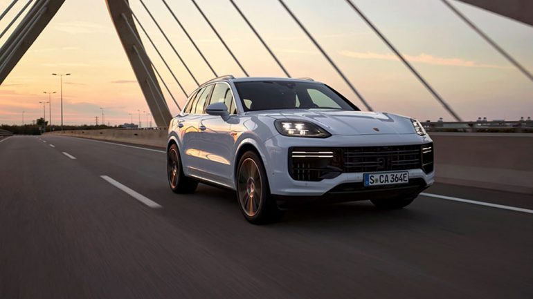 New Car Preview: 2024 Porsche Cayenne Turbo E-Hybrid – The Most Powerful Cayenne Yet