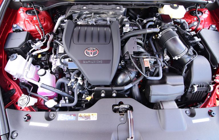 2023 Toyota Crown Platinum Review & Test Drive : Automotive Addicts