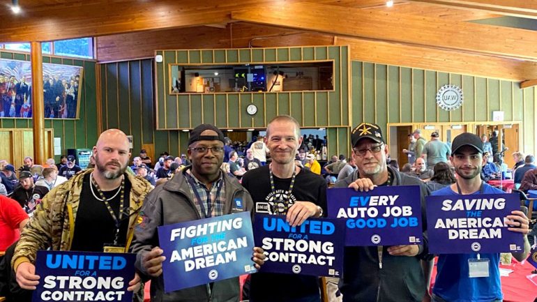 UAW Members Vote in Favor to Authorize Strike at Detroit Three Automakers