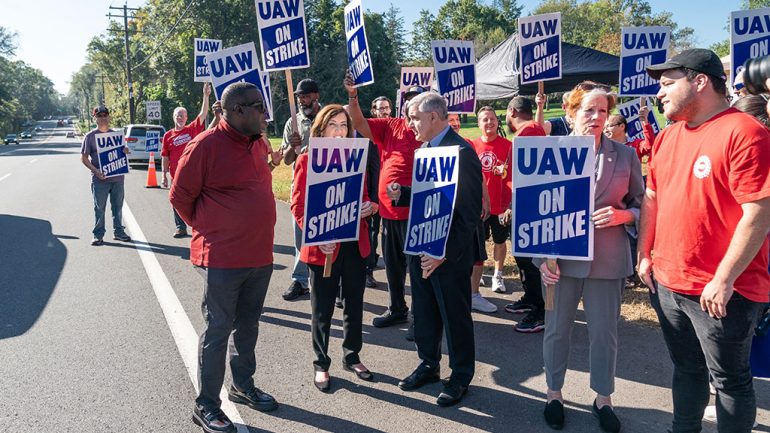 UAW Holds Off on More Walkouts Claiming ‘Strike is Working’ but Still ‘Not There Yet’