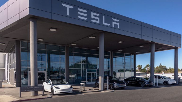 Tesla Discounting New Inventory Cars by Up to $6,300