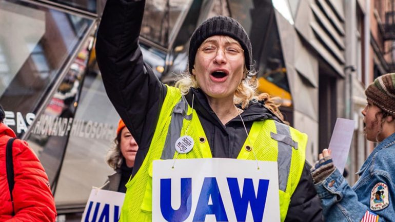 UAW Ratifies Contracts with all Detroit 3 Automakers