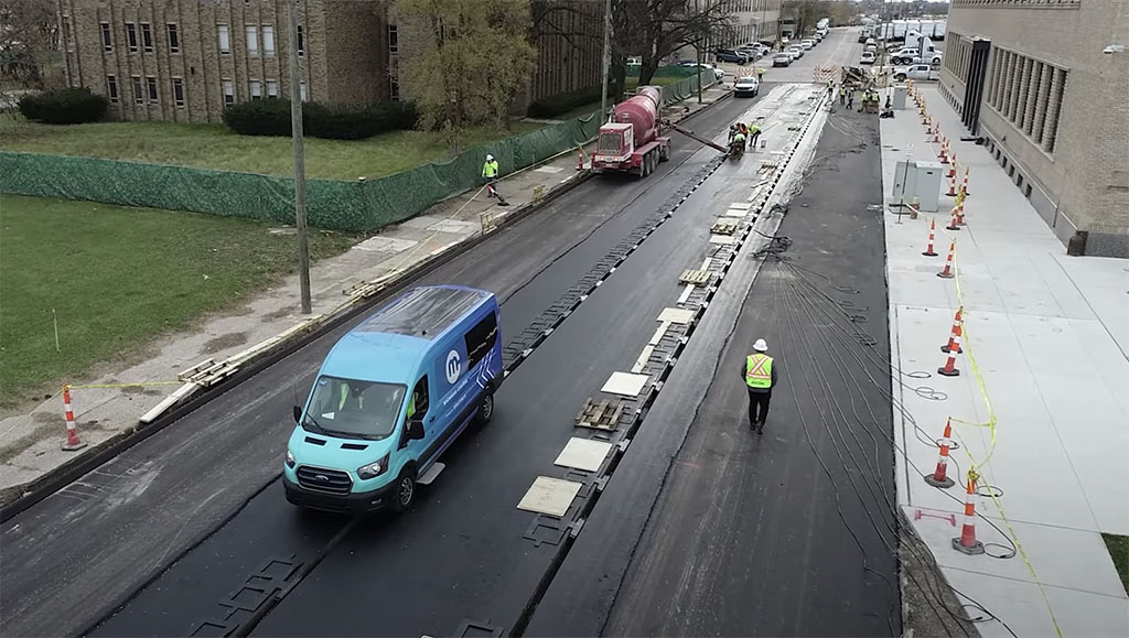 Michigan Unveils America’s First Wireless Electrified Roadway Charging