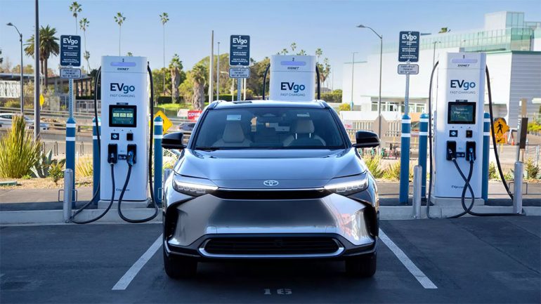 US DOT Awards Nearly $150 Million to Repair or Replace 4,500 EV Charging Ports in 20 States