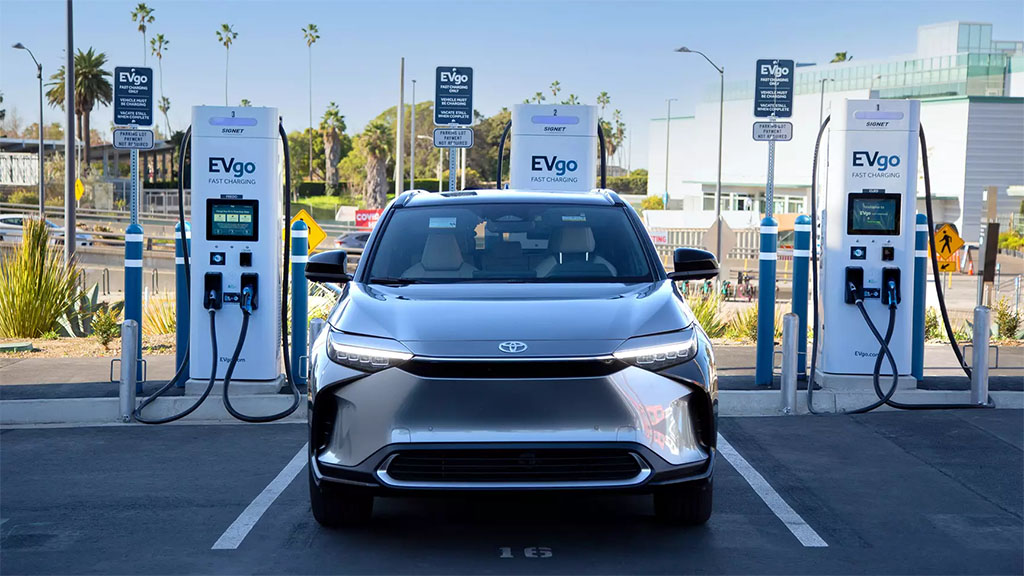 US DOT Awards Nearly 150 Million to Repair or Replace 4,500 EV Charging Ports in 20 States