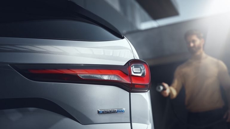 Mazda Adopts Tesla’s North American Charging Standard (NACS) for Forthcoming EVs
