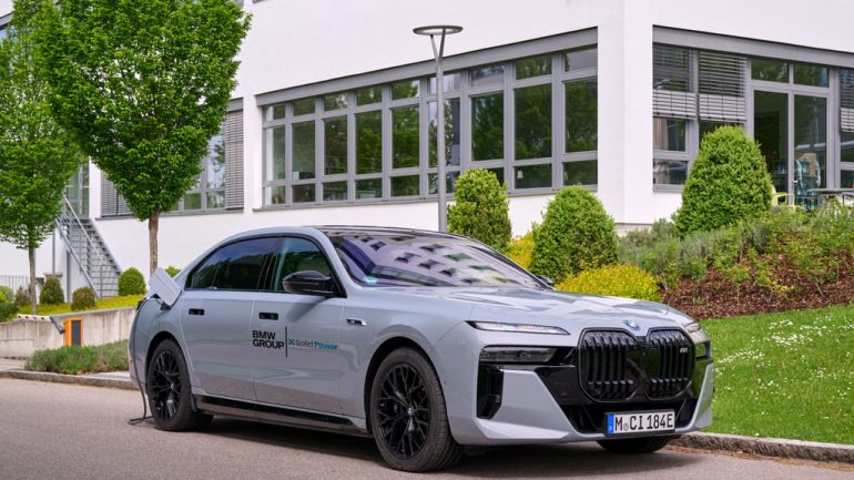BMW Begins Real-World Testing of Solid-State Batteries in the i7 Sedan