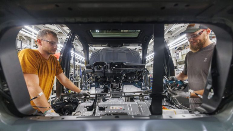 Toyota Doubles Down on America With $1 Billion Investment in Kentucky and Indiana Plants