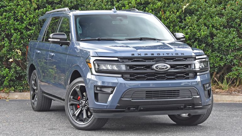 Ford Recalls More Than 422,000 Trucks and SUVs Over Windshield Wiper Defect