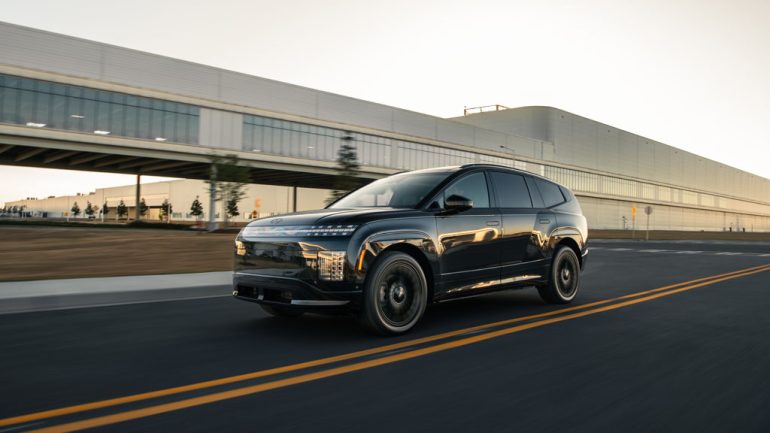 2027 Hyundai Ioniq 9 Black Ink Edition Brings a Darker Edge to Hyundai’s Flagship EV SUV