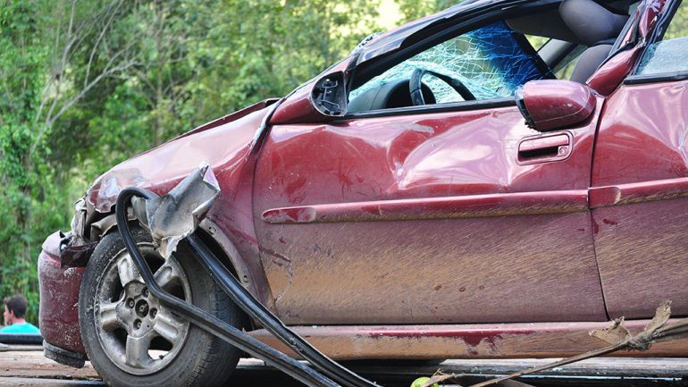 How Car Accident Lawyers Work to Maximize Client Compensation