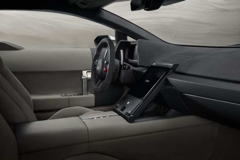Audi Nuvolari interior