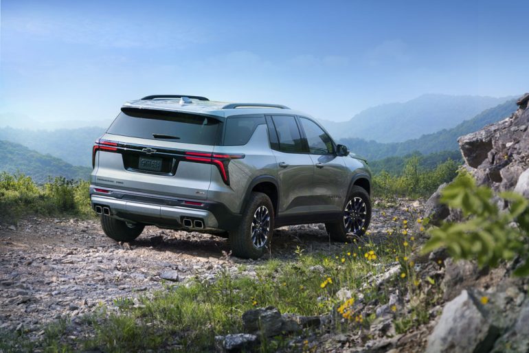 2026 Chevrolet Traverse rear