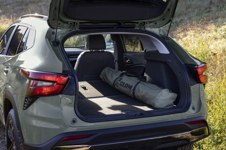 2026  Chevrolet Trax ACTIV cargo