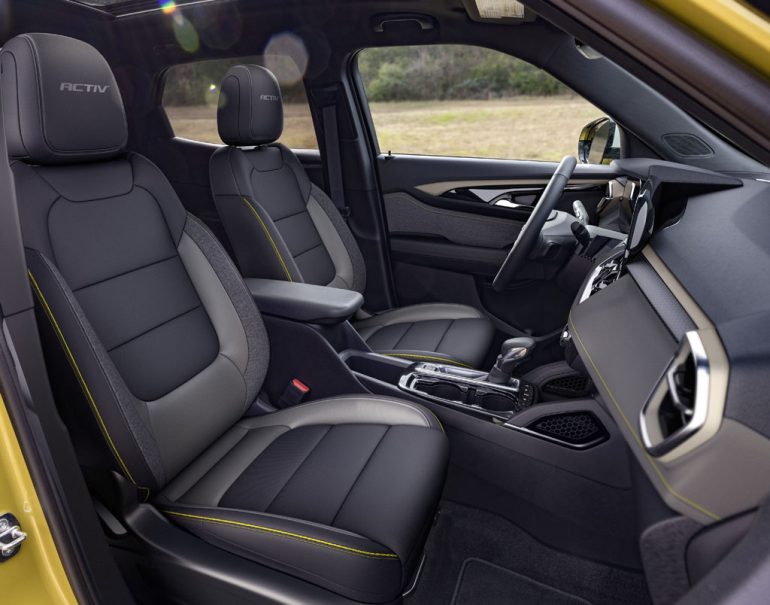 2026 Chevrolet Trailblazer ACTIV front seats