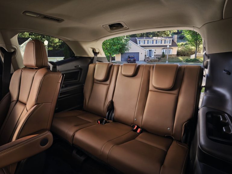 2026 subaru ascent third row seats