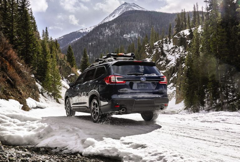 2026 subaru ascent rear