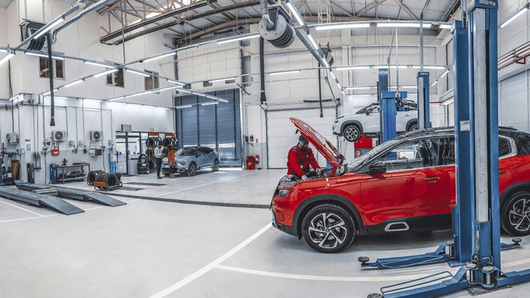 Software Defined Vehicle Engineering: Driving the Future of Automotive Innovation