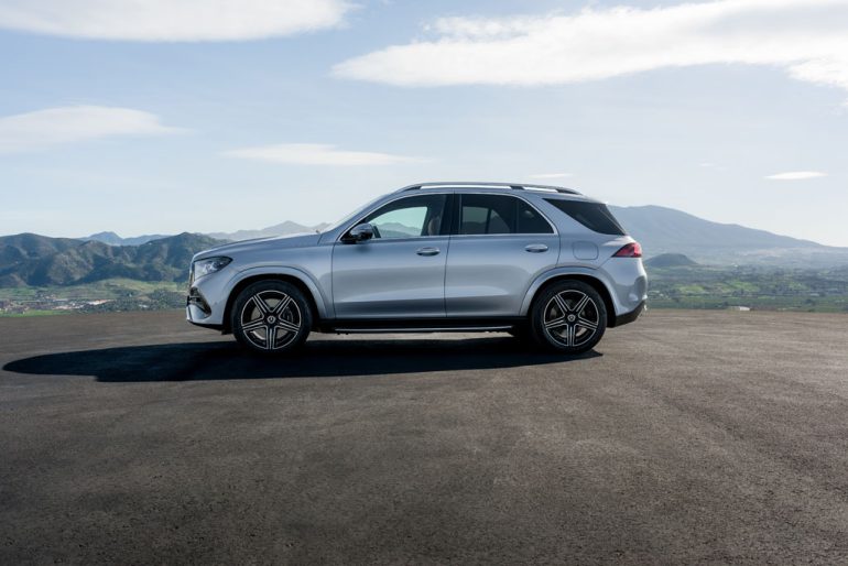 2026 mercedes-benz gle side
