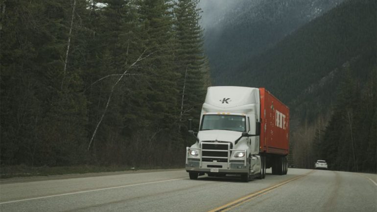 Four Tips for Choosing a Business Legal Team for Your Trucking Company