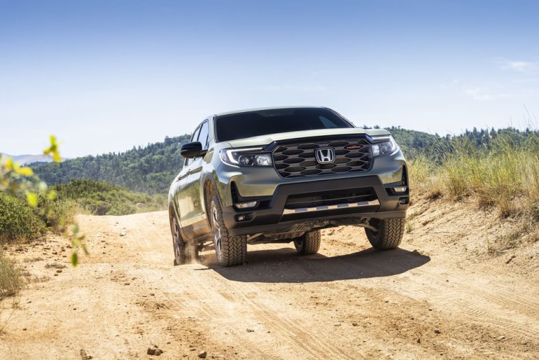 2026 Honda Ridgeline TrailSport front