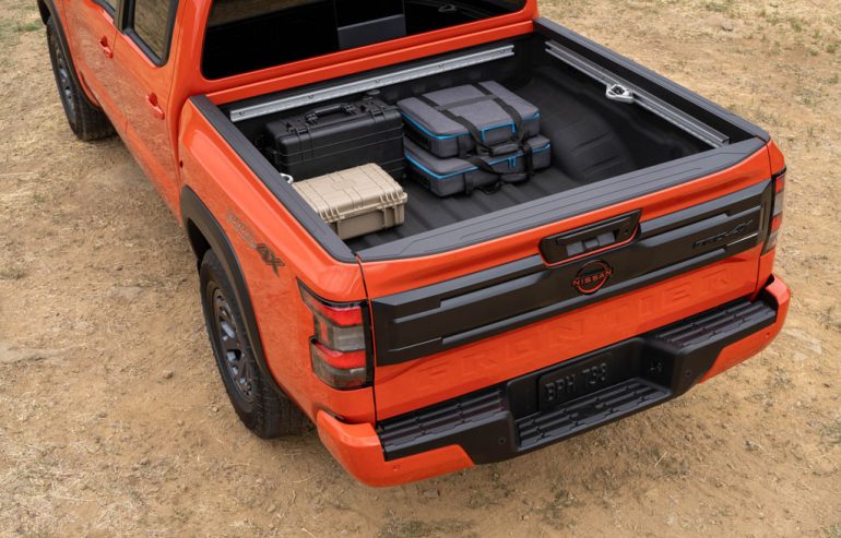 2026 Nissan Frontier truck bed