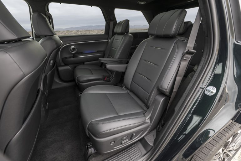 2026 hyundai palisade hybrid second row seats
