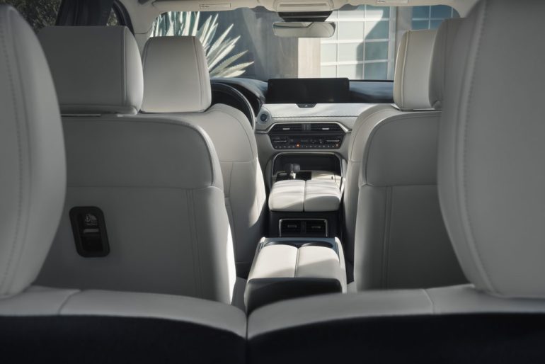 2026 Mazda CX-90 seats