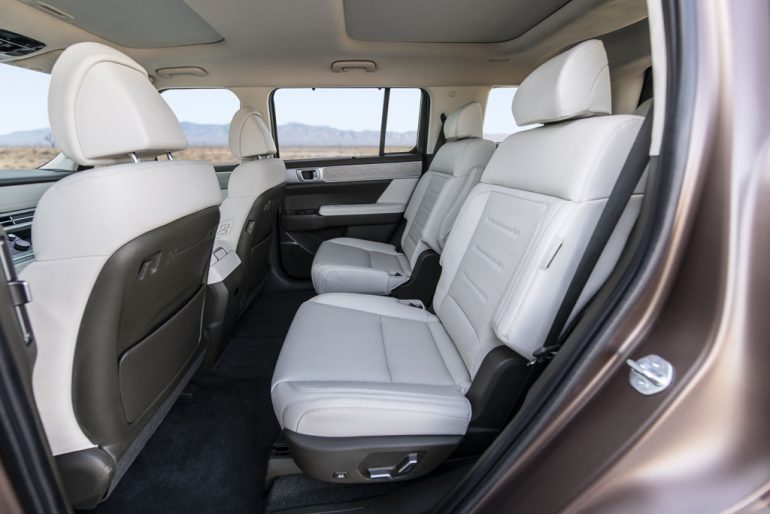 2026 hyundai santa fe hybrid second row seats