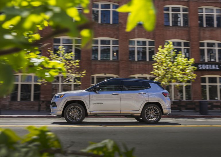 2026 Jeep® Compass High Altitude side