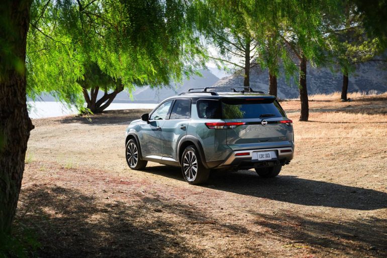 2026 Nissan Pathfinder rear