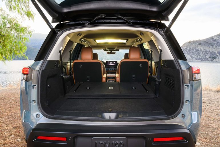 2026 Nissan Pathfinder cargo