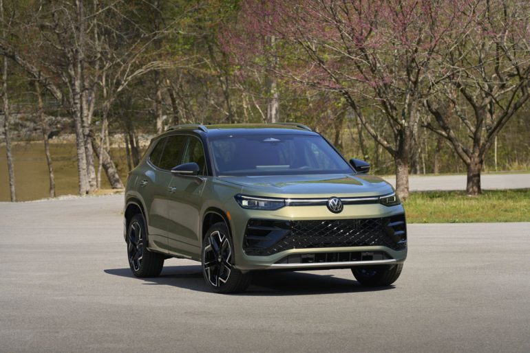 2026 volkswagen tiguan sel r line