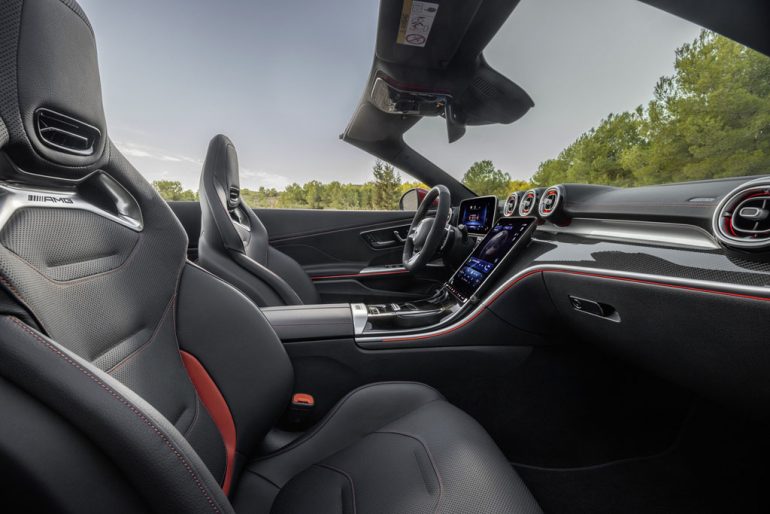 Mercedes-AMG CLE 53 cabriolet seats