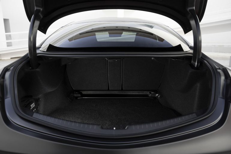 Mercedes-AMG CLE 53 trunk