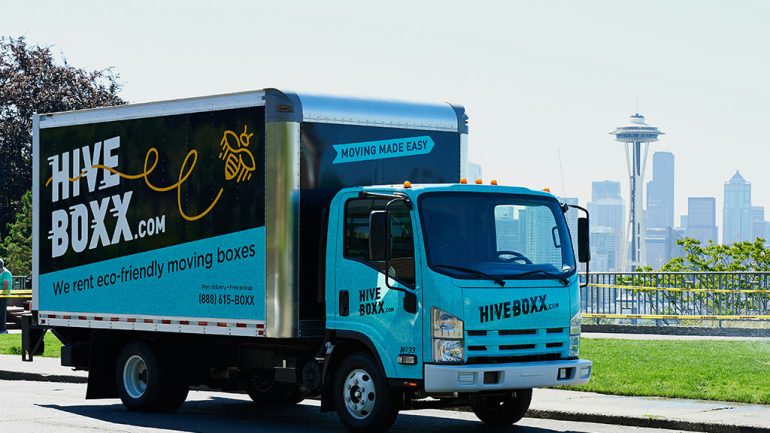 7 Ways a Truck Rental Agency Simplifies Moving