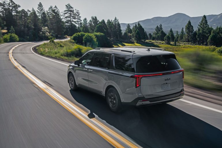 2026 Kia Carnival HEV Hybrid rear