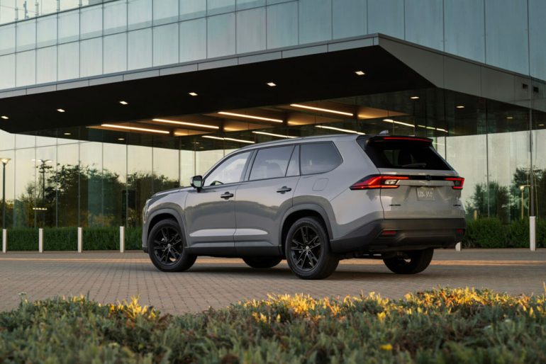 2026 toyota grand highlander rear