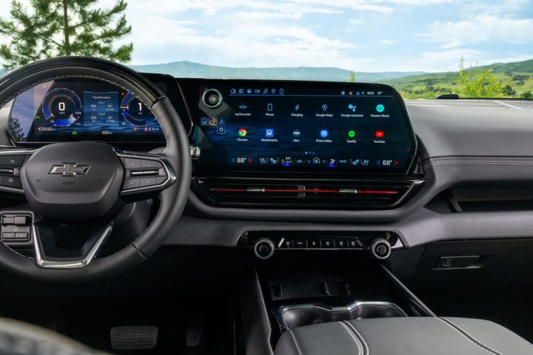 2026 Chevrolet Silverado EV Trail Boss touchscreen