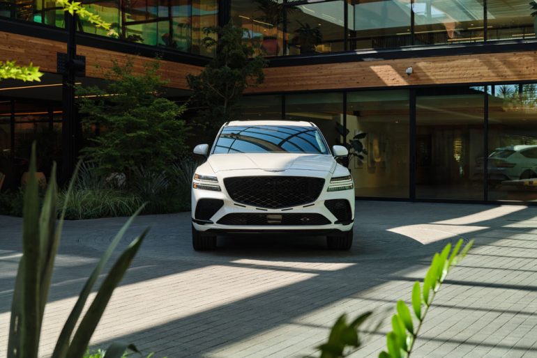 2026 Genesis GV80 Coupe front