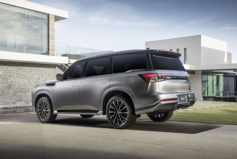 2026 INFINITI QX80 rear