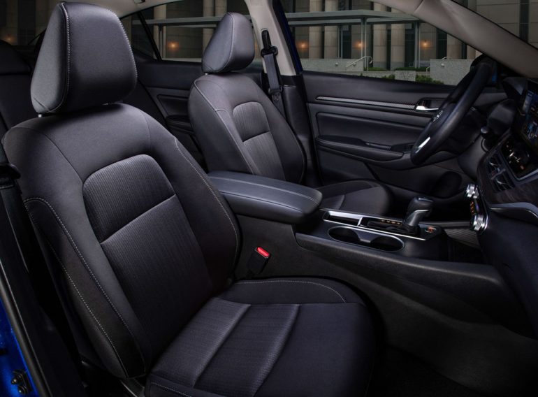 2026 Nissan Altima front seats