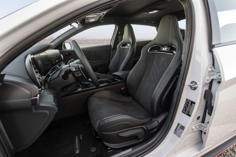 2026 hyundai elantra n front seats