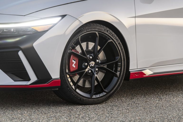 2026 hyundai elantra n wheel tire