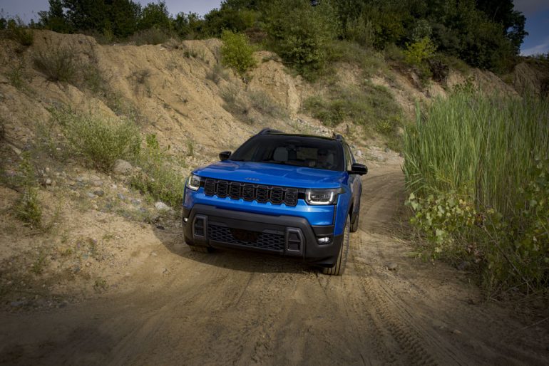 2026 Jeep Cherokee front