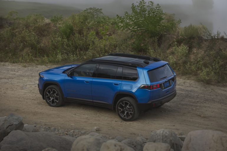 2026 Jeep Cherokee side