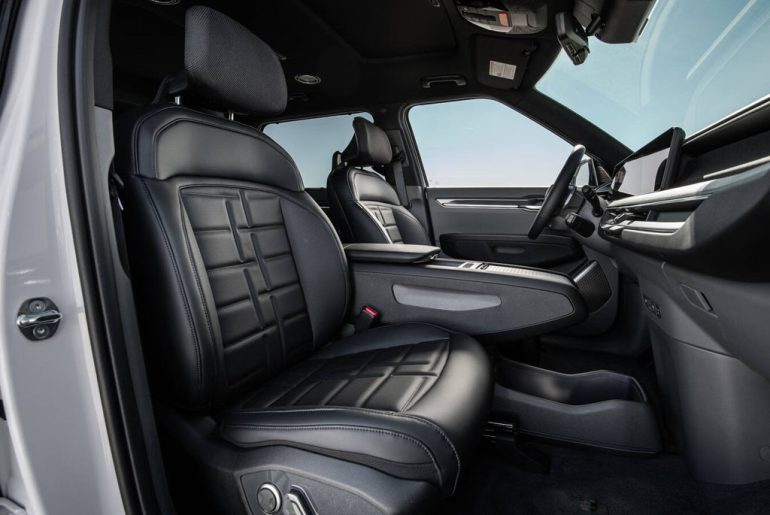 2026 Kia EV9 front seats
