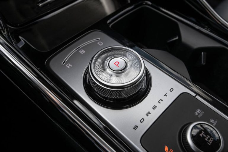 2026 Kia Sorento Hybrid shifter