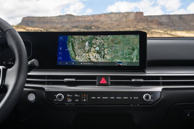 2026 Kia Sorento Hybrid shifter